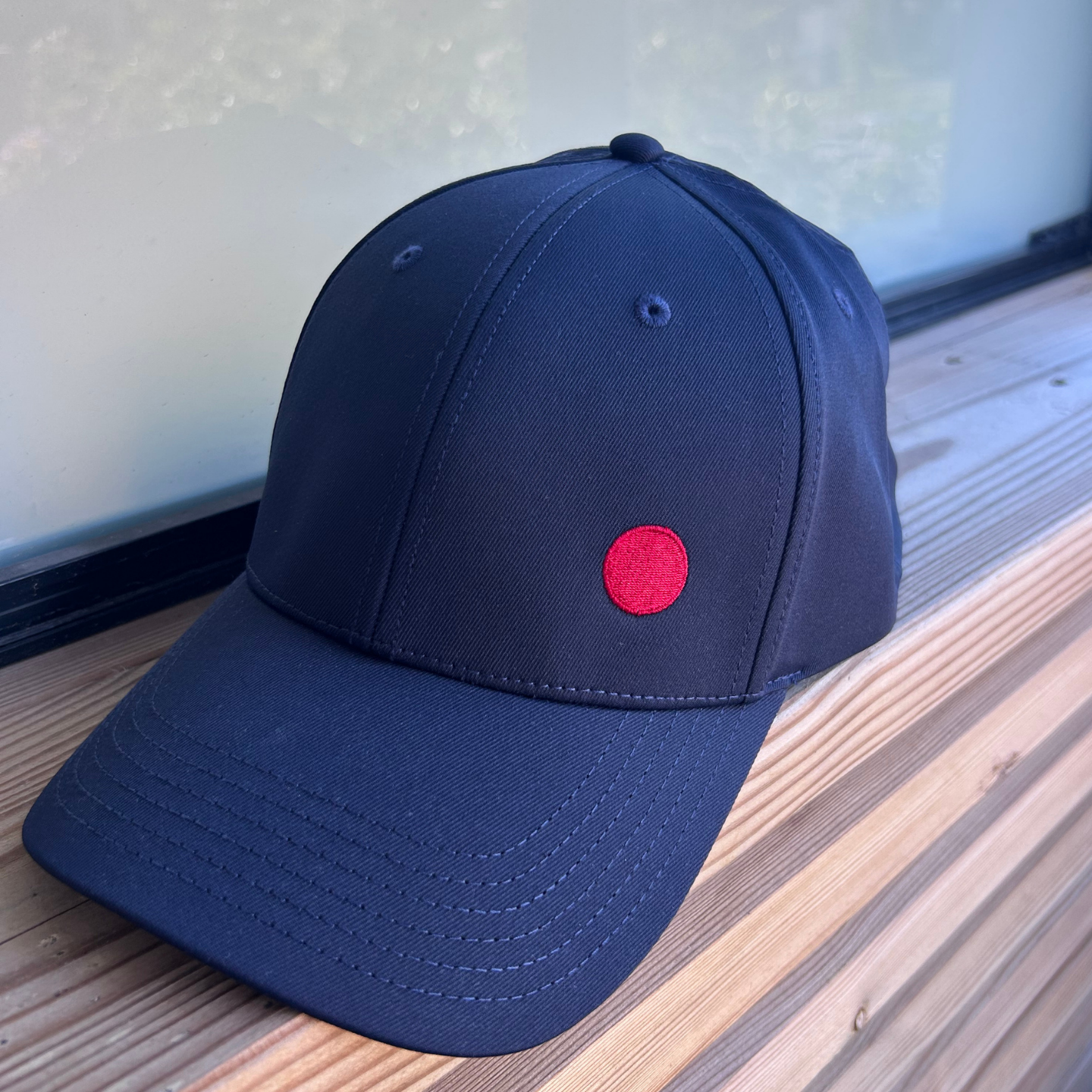Caps